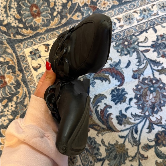 Target Mules - Picture 4 of 4